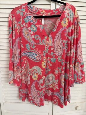 Scarlett Coral Paisley V-Neck Tunic Top